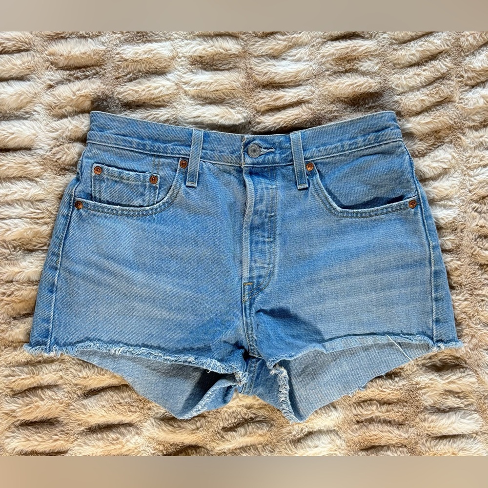 Levis Strauss - High-Rise Light Blue Denim Cutoff Shorts